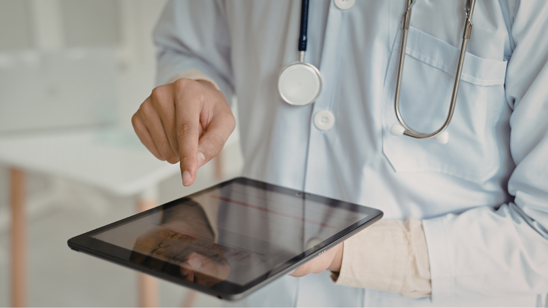 Dossier de soins infirmiers : quel impact pour les IDEL et comment choisir le meilleur ?